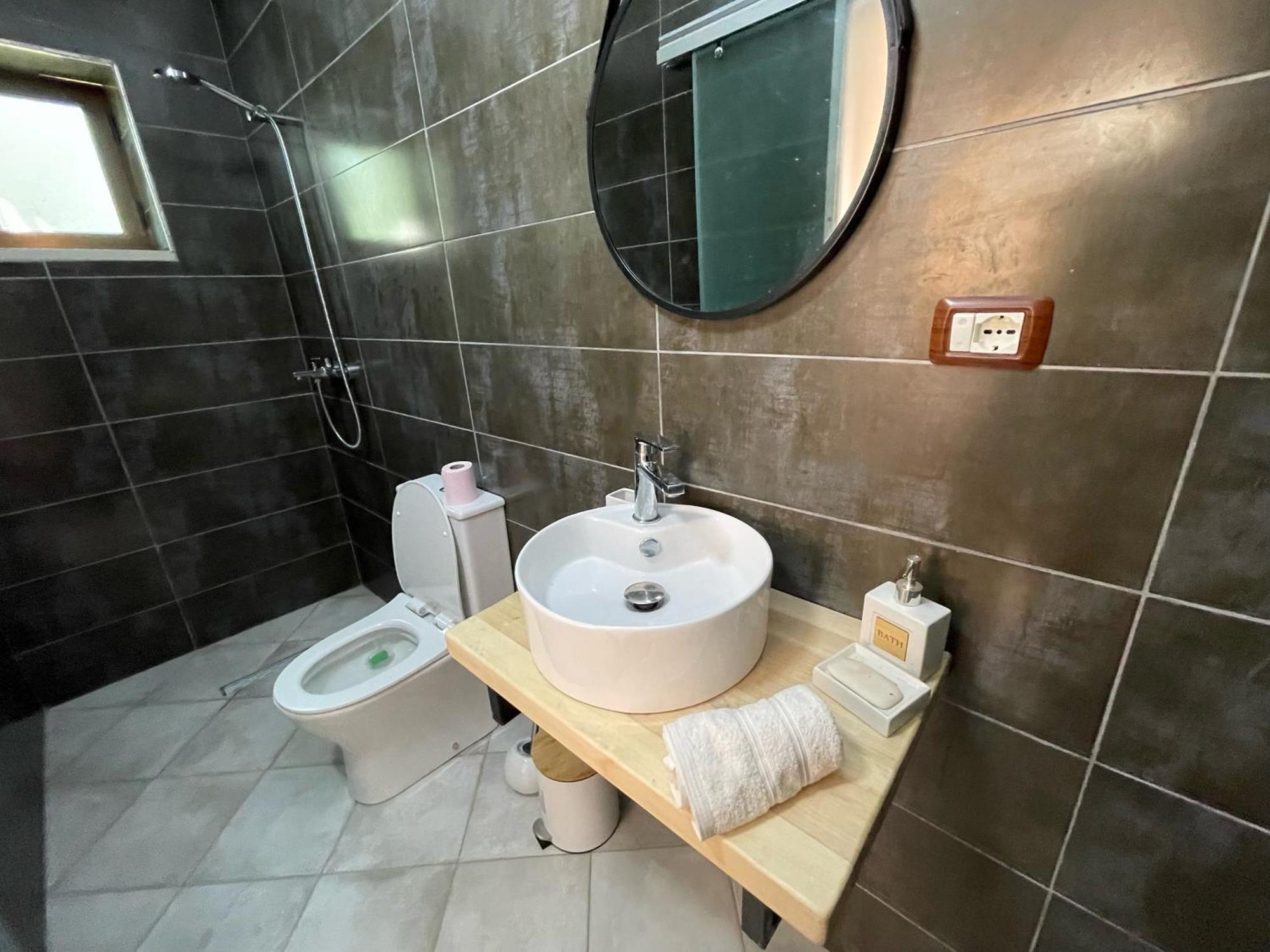 Xho'S Forest Guest House بيرات الغرفة الصورة